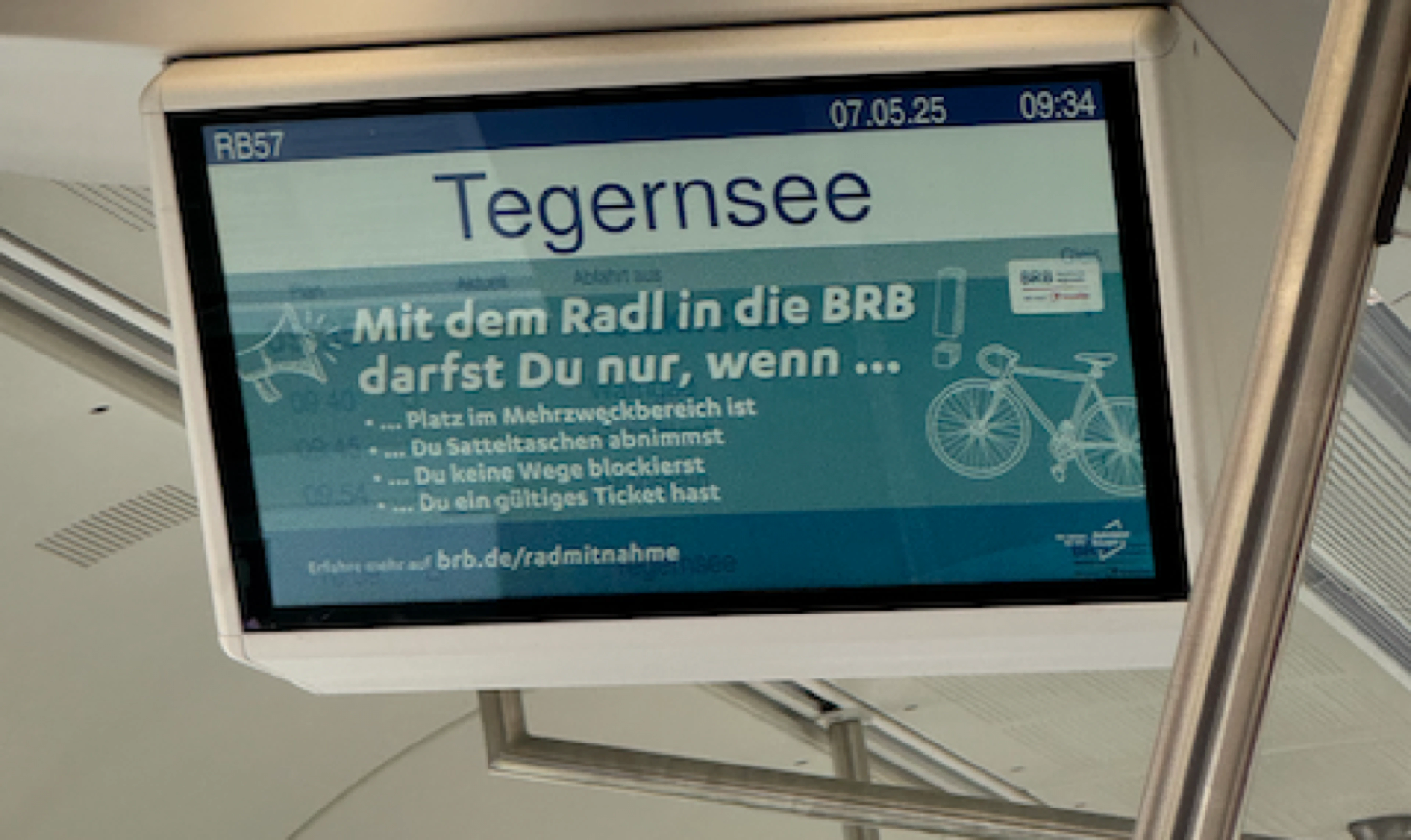 Of course - digital screens can also be used to display advertising, weather, or other important information to travellers.